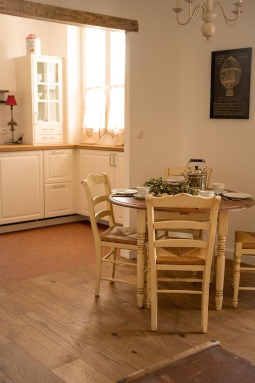 La Maison Du Bassin LʼIsle-sur-la-Sorgue Екстериор снимка